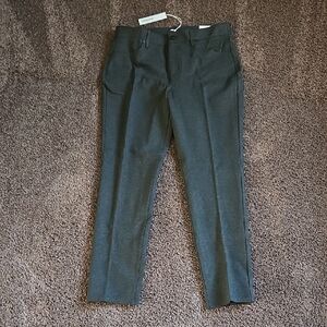 NEW Chico's Dark Gray Slim Leg Pants 1.5 10